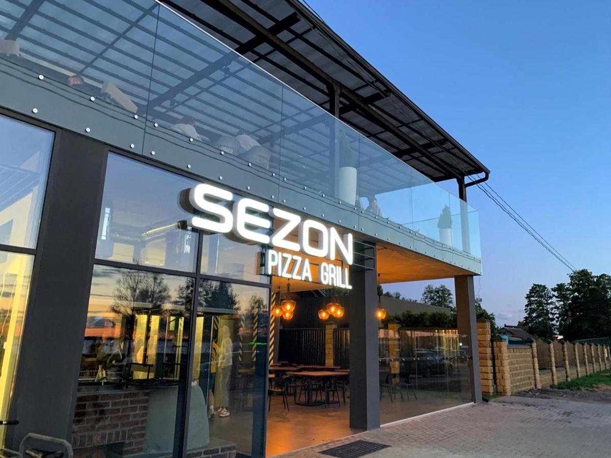 Hotel Sezon Svityaz' Esterno foto